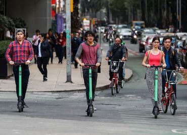Realizan campaña informativa para uso adecuado de scooters y bicicletas en MH