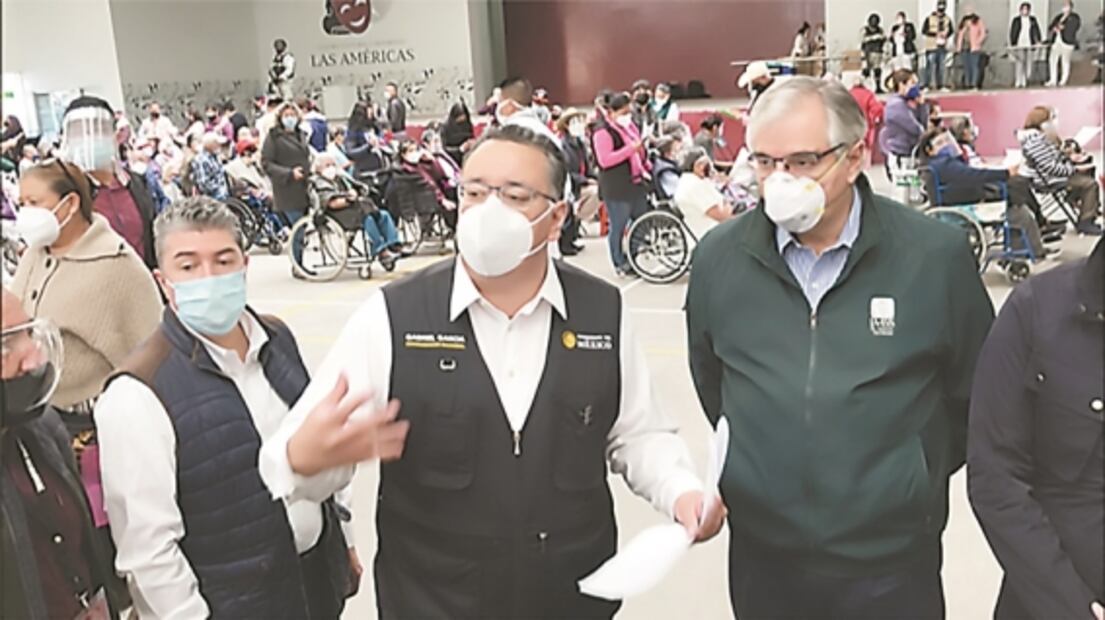 Caos por vacunas genera protestas en Ecatepec