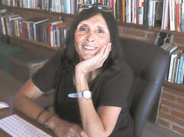 "Al legislar, se perdería el sentido de las redes sociales": Rossana Reguillo