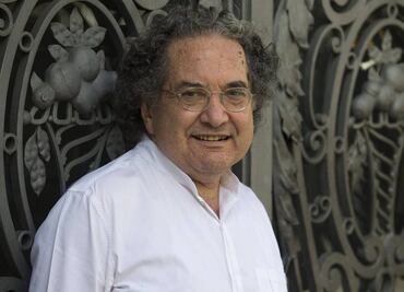 Miles exigen medicamentos para Ricardo Piglia