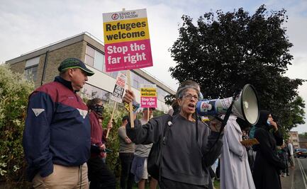 Niña de 13 años admite ser culpable por participar en disturbios en Inglaterra que han dejado casi mil detenidos