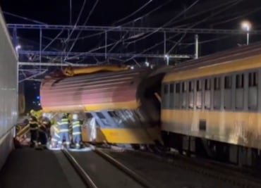 Colisión de trenes en República Checa deja cuatro muertos y heridos