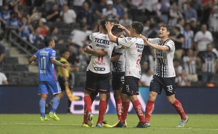 Cruz Azul lo intentó y ahora está al borde de la eliminación; victoria para Rayados