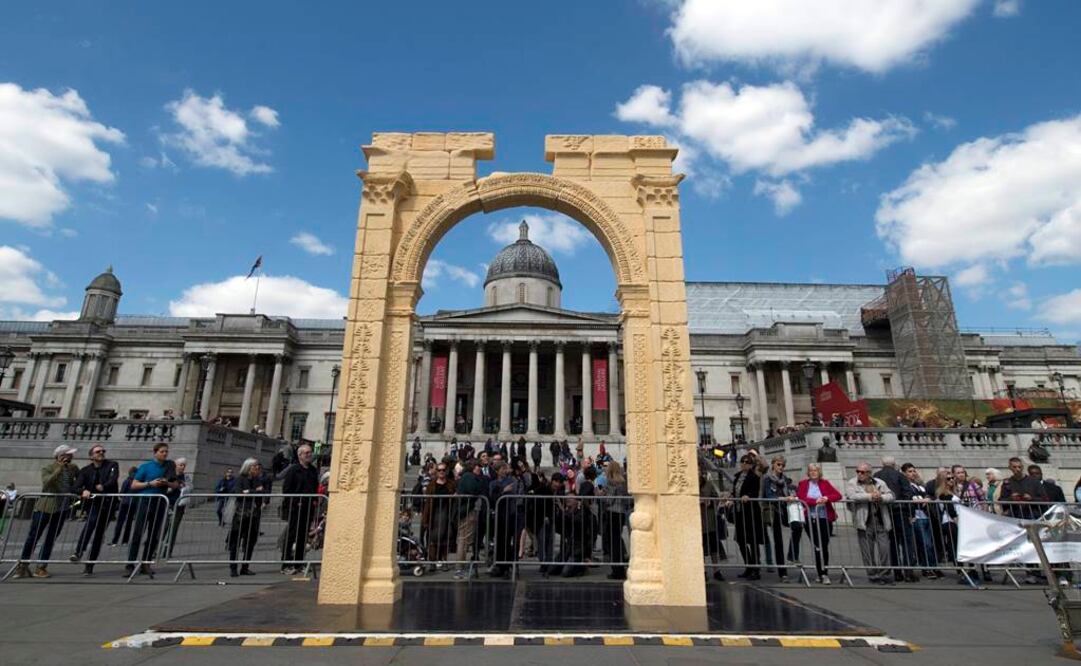 La réplica se realizó a partir de tecnología tridimensional y con piedras egipcias. FOTO: Will Oliver/EFE.