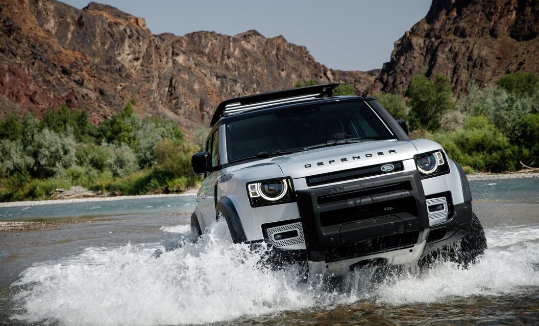 Land Rover revela su mejorado Defender 2020