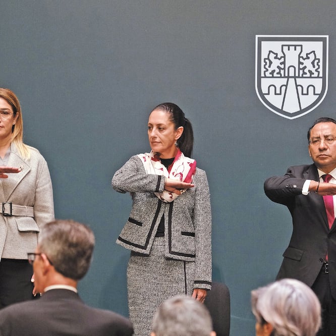 Claudia Sheinbaum encabezó la conmemoración del 209 Aniversario de la Independencia con una ceremonia en el Antiguo Palacio del Ayuntamiento. Foto/GRACIELA LÓPEZ. CUARTOSCURO