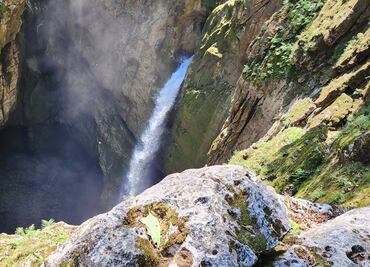 Así es el asombroso Sótano del Popócatl y su cascada
