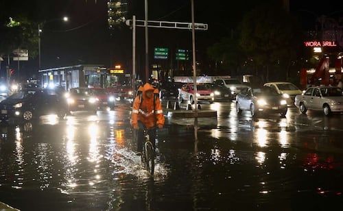 Segiagua despliega Operativo Tlaloque por lluvias; atiende encharcamiento en Paseo de la Reforma