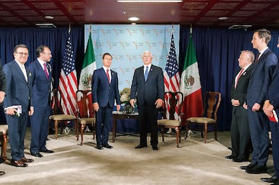 EPN pide a Mike Pence una relación bilateral de respeto      