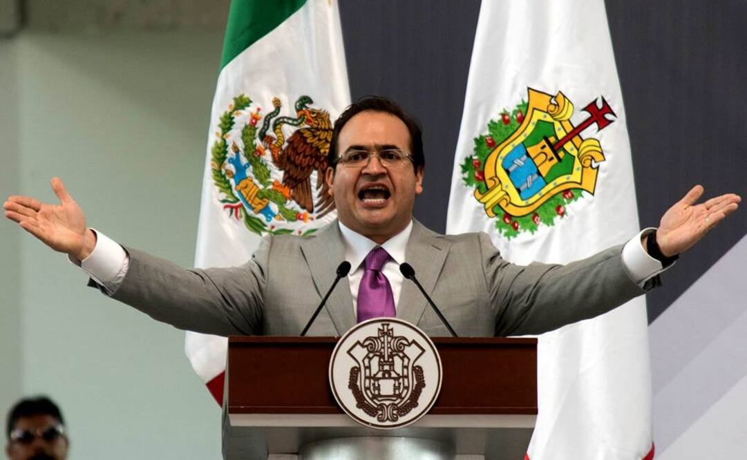 PRI quita derechos partidistas a Javier Duarte, gobernador de Veracruz