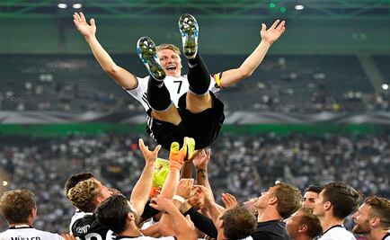 Alemania vence a Finlandia en la despedida de Schweinsteiger