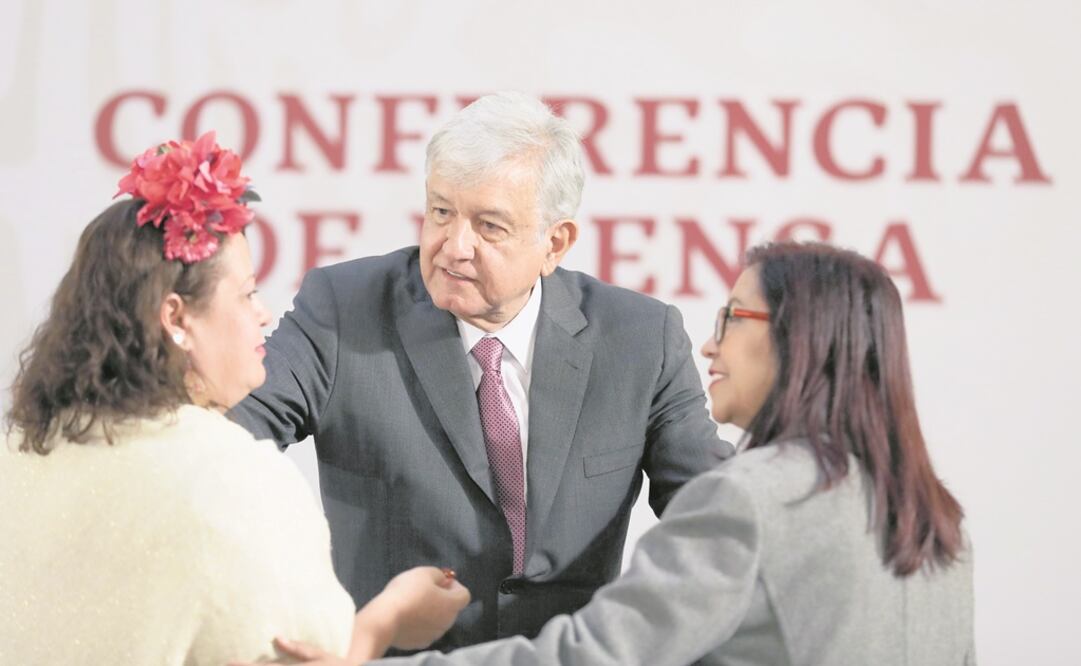 María Zenodina, activista sonorense, se hizo pasar por periodista para llegar ante el presidente Andrés Manuel López Obrador. Foto: JUAN CARLOS REYES. EL UNIVERSAL