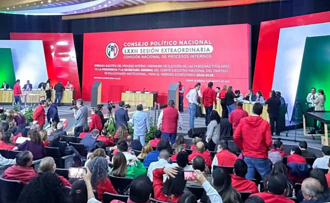 Inicia votación de dirigencia nacional del PRI. Foto: Especial