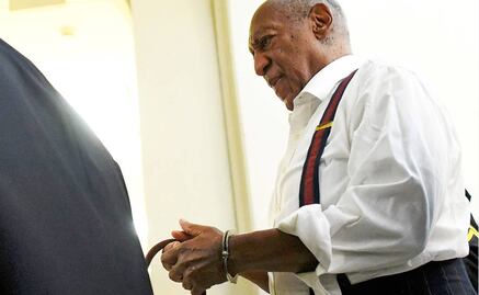 Esposado y serio, el camino de Bill Cosby a prisión