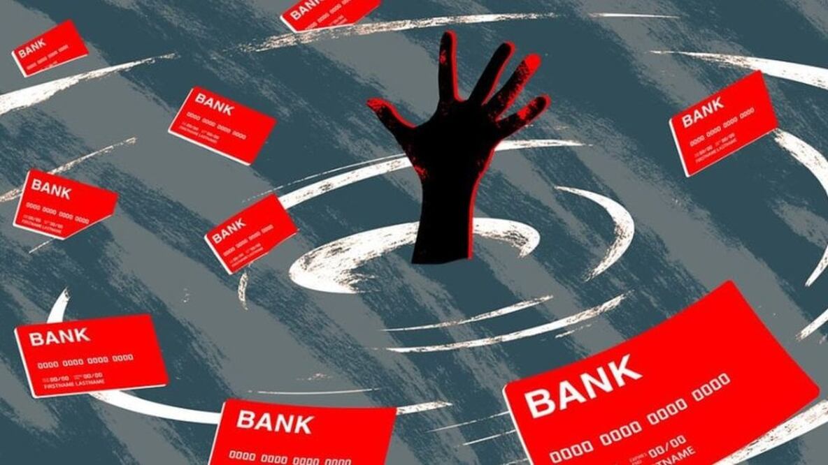 "Tengo 29 años y una deuda de casi 80 mil dólares en mi tarjeta de crédito"