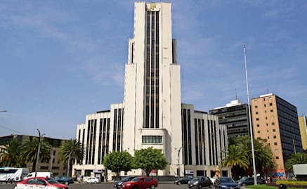 Obligan a burócratas a comprar cachitos, acusan