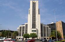 Obligan a burócratas a comprar cachitos, acusan