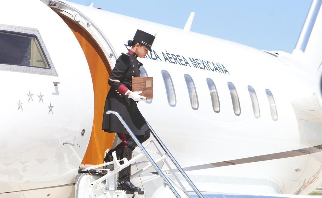 Cenizas de Clara Krause llegan al AIFA. Foto: SRE