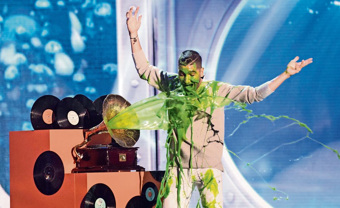 Como siempre, el slime se derramó sobre galardonados y conductores (NICKELODEON)