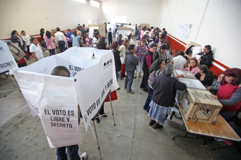 Las decisión que se tome en las urnas será como un referéndum sobre una gestión incapaz de detener la violencia desenfrenada y corrupción, advierten (ARCHIVO EL UNIVERSAL)