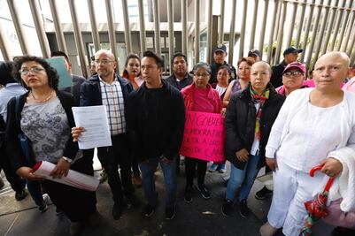 Piden a la OMS declarar emergencia sanitaria por falta de medicamentos