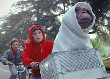 E.T., el extraterrestre y Elliot se reencuentran 37 años después