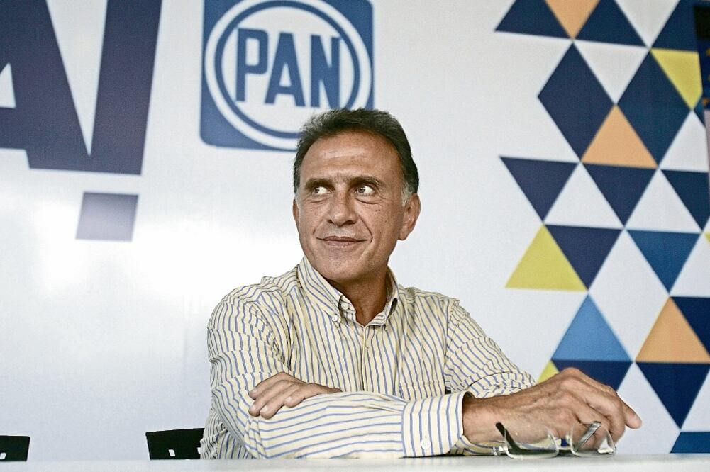 Miguel Ángel Yunes Linares se presentará hoy en la Plaza Lerdo, después de recibir la constancia que lo acredita como gobernador electo de Veracruz (ARCHIVO EL UNIVERSAL)