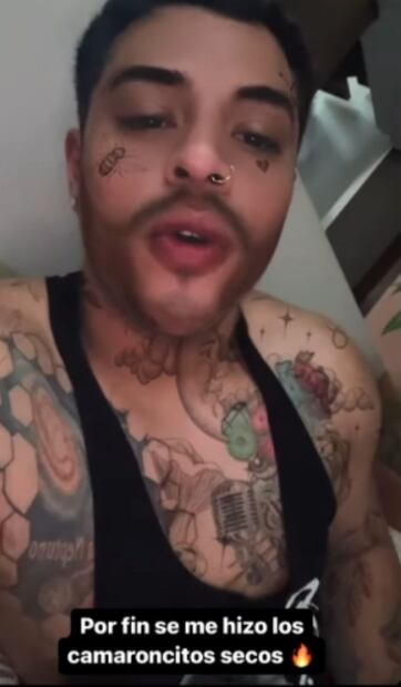Eduin Caz "sigue" los pasos de Nodal y muestra su rostro lleno de tatuajes, ¿le quedan bien?