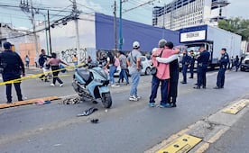 ¡Mototumba! Se registra un choque entre dos motonetas en la GAM, muere la conductora de una de ellas