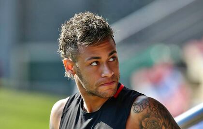 Barcelona asegura "al 200%" que Neymar se queda en el equipo