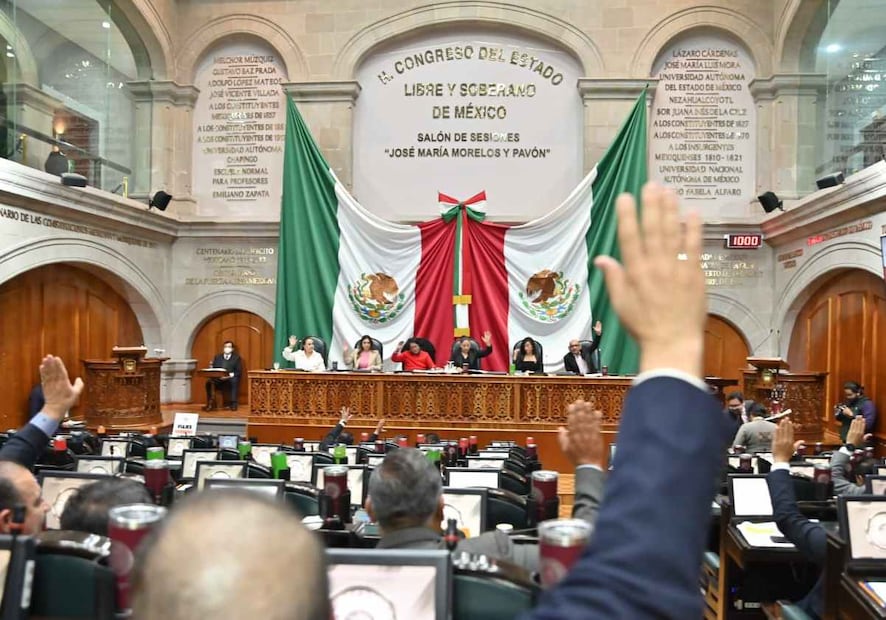 Francisco Vázquez Rodríguez resaltó que, de acuerdo con INEGI, son el Congreso más productivo del país. Foto: Especial