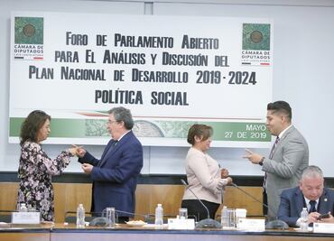 Chocan diputados y académicos por Plan de Desarrollo