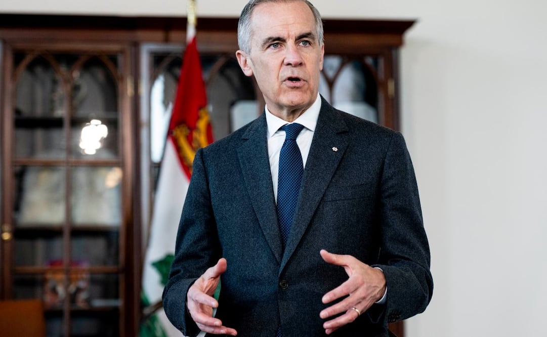 El primer ministro de Canadá, Mark Carney, habla en su oficina en Ottawa el lunes 9 de marzo de 2026. Foto: AP