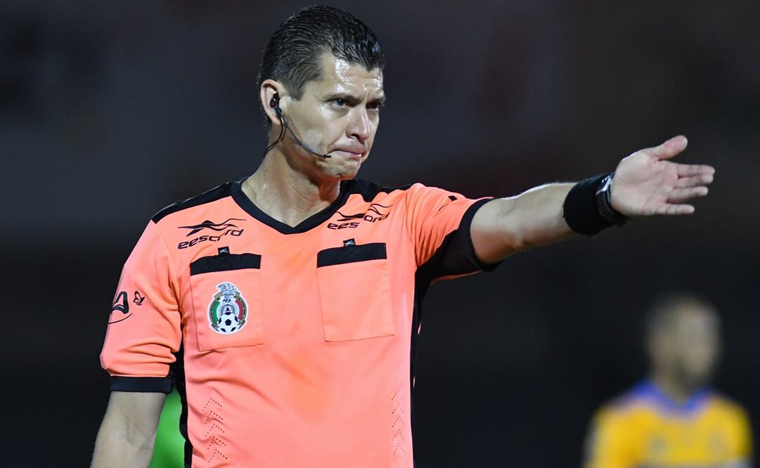 Los silbantes no saben arbitrar