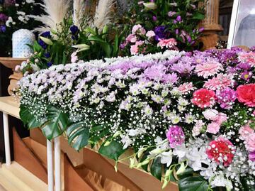 Dan último adiós a 7 jóvenes asesinados en San Bartolo, Guanajuato; Fiscalía no ha presentado avances del caso