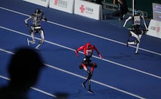 Robots baten récords humanos, incluido el de Usain Bolt en los 100 metros; China realiza "Juegos Olímpicos" de humanoides