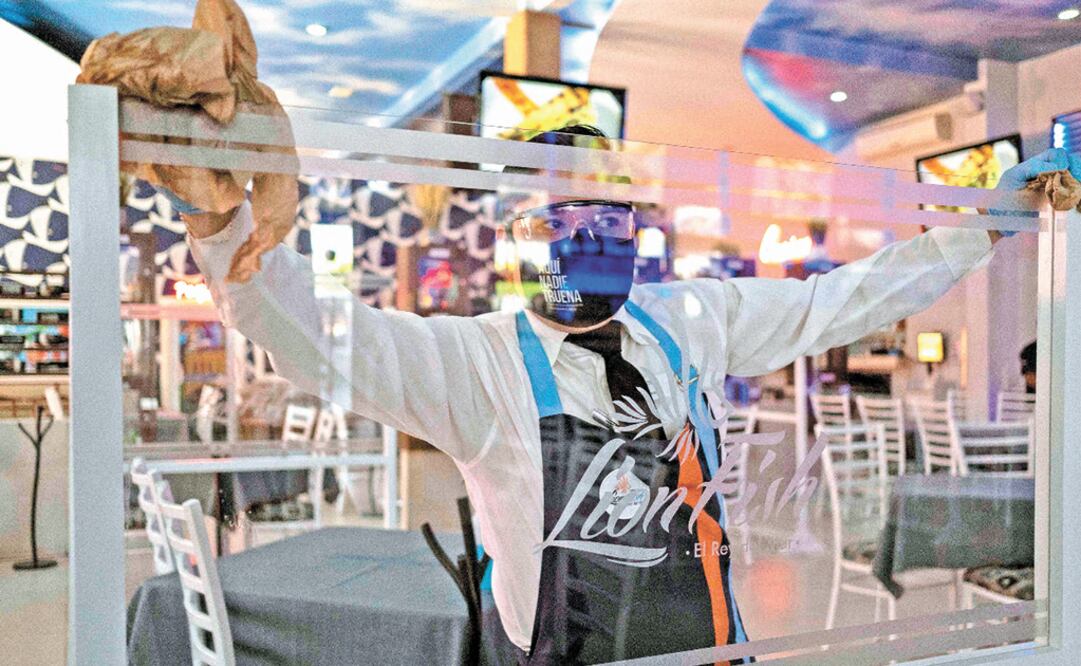 Mexico City said it was downgrading the city’s alert to “orange” - Photo: Guillermo Arias/AFP