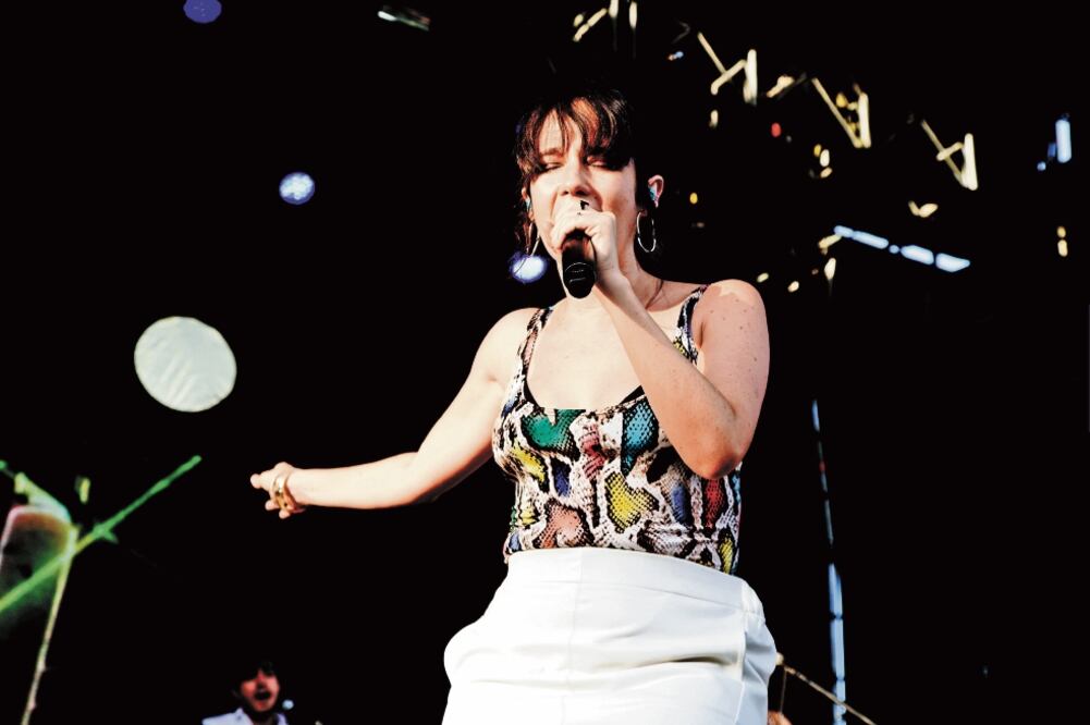 Ximena Sariñana es la única mexicana en la primera serie