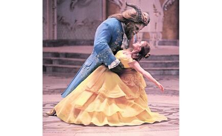 El vestido amarillo de Emma Watson en La Bella y La Bestia