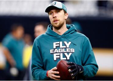 Nick Foles será agente libre la próxima temporada