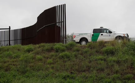 Texas disminuye recursos para construir muro fronterizo; destina presupuesto a agencias encargadas de detener a migrantes