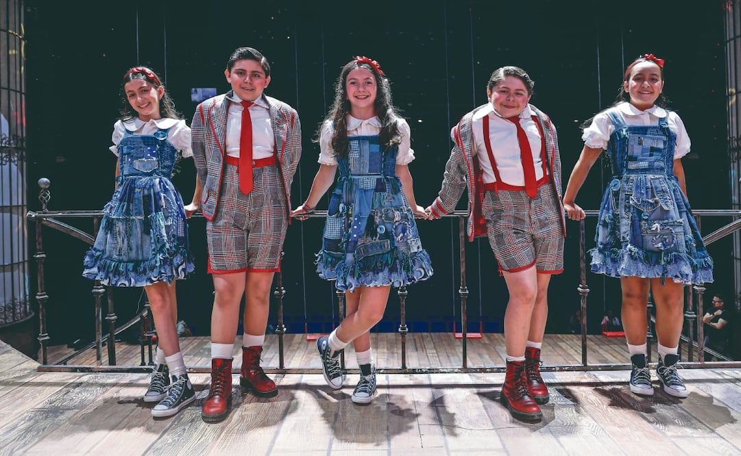 El joven talento que interpreta a Matilda y a Bruce, personajes centrales de la puesta musical. Foto: Gabriel Pano/ EL UNIVERSAL