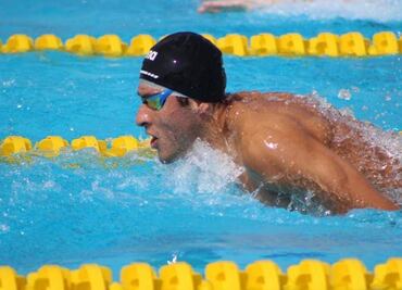 Nadadores mexicanos siguen en el abandono