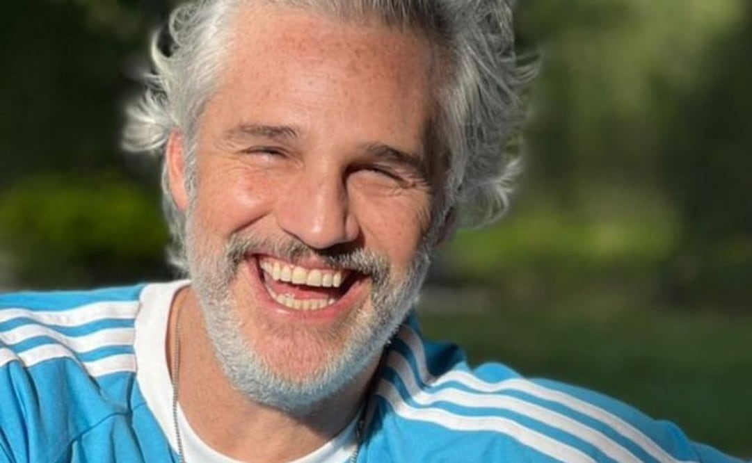 Juan Pablo Medina posa sonriente para la cámara. Fuente: Instagram @juan_pablomedina