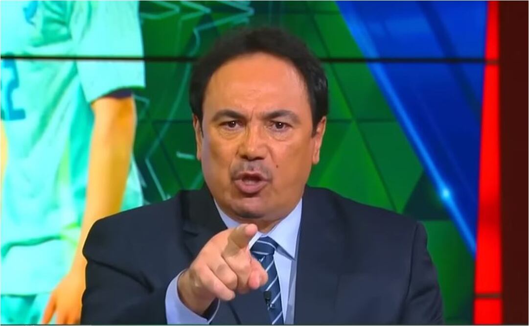 Hugo Sánchez en Futbol Picante. FOTO: ESPECIAL