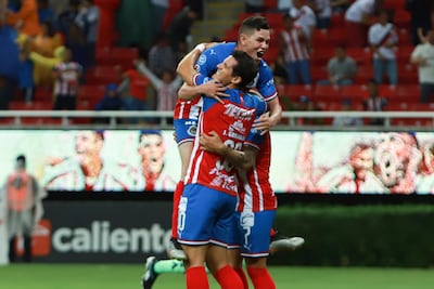 Chivas remonta y derrota a Santos en Copa MX
