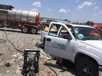 PGR da a Pemex 911 mil 180 litros de hidrocarburo que mantenía asegurado