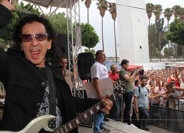 Alex Lora convoca a reos de Reclusorio Oriente a concurso de pintura