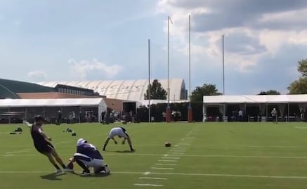 Carli Lloyd consigue gol de campo de 55 yardas