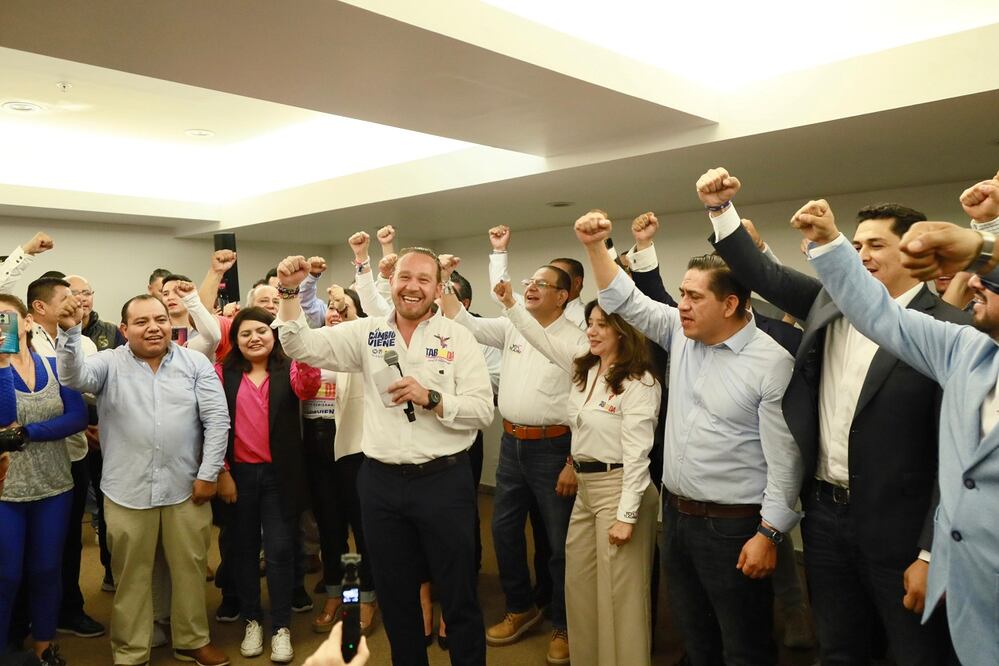 Santiago Taboada suma a diputados de Morena y liderazgos de MC y PT. Foto Especial
